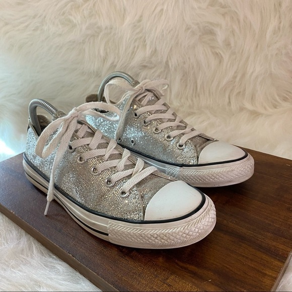 Converse All Star Shoes Mens‎ Size 7 Lace Up Sneakers Women’s Size 9 - Picture 1 of 9